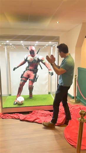 ❤️🏴󠁧󠁢󠁷󠁬󠁳󠁿💛 | Ryan Reynolds