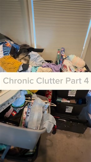 Kayleen Kelly • Professional Organizer on Instagram: "Chronic Clutter Part 4: For a step-by-step guide to declutter and organize your entire home go check out my Declutter Kit! I was in Hawaii for a week celebrating my birthday so thanks for letting me reshare this project from the summer! I’m still working with this client and we took a break at the end of the year but we’ll be starting her living room this week!! Stay tuned! ❤️😊 #Organizing #organizingtips #declutter #decluttering #decluttert