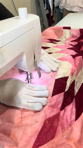 Free motion quilting in real time Part 8 | Buffalo from the Prairies