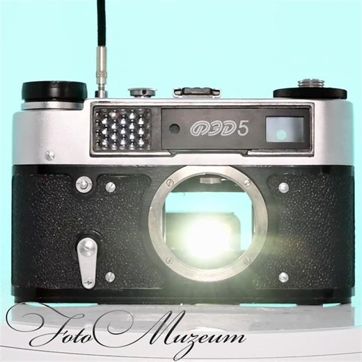 Shutter light leakage: the hidden problem of vintage cameras. fotomuzeum.etsy.com
