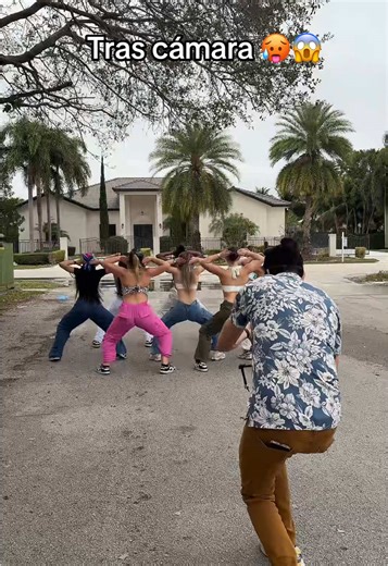 Behind the Scenes with La Banda and Micho Valdes