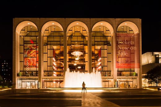 Metropolitan Opera to stage play about war in Ukraine