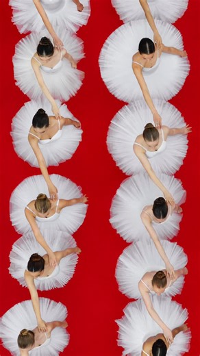 Brad Walls on Instagram: "‘Gridlocked Grace’ emerged without prior planning. After finishing the structured choreography, we explored variations in the dancers’ arms, resulting in this locked, uniform grid. See pinned post for credits"