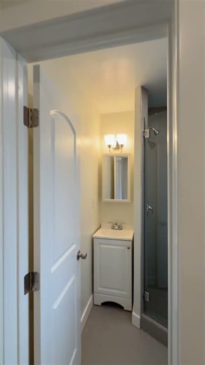 7741 Romaine St Unit 1- 14ForRent.com