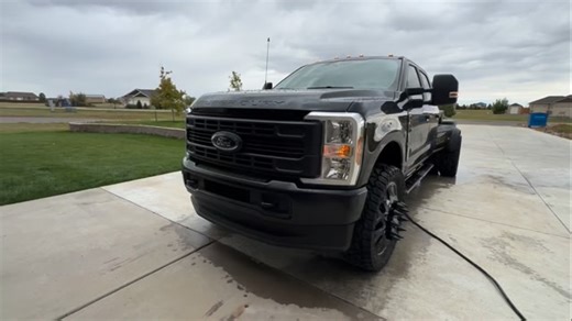 2025 f350 welding truck is ready to go to work thanks to @L&Mweldingbeds @tidweld @ivdsuspension @jtxforged @cripsmanufacturing @ford @lincolnelectric @weldscientist @slickernquicker @alumiduty 😎 you guys are da best | Travisd702official