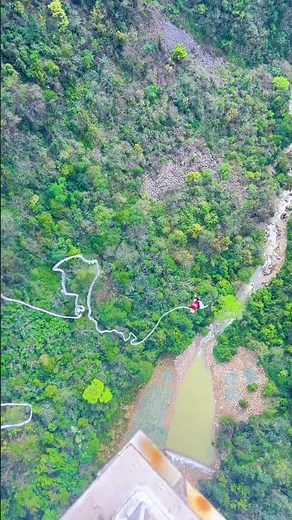 Beautiful women bungee jump on the glass bridge in Zhangjiajie Grand Canyon #travel #zhangjiajie