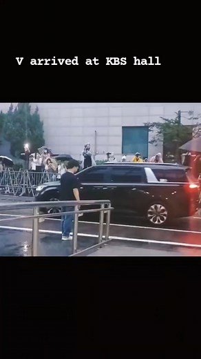 519 reactions | Taehyung arrived at KBS Open Hall [09152023] | Iamtj08 | Facebook