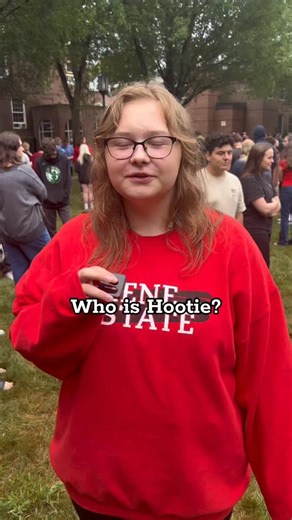 We quizzed incoming Owls on their KSC knowledge back on Move-In Day. Inquiring minds want to know: have you tried a Sizzler yet, @keenestate2029? | Keene State College