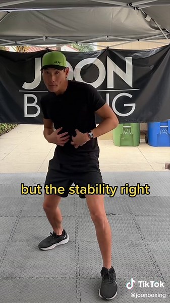 I can’t express how important ads are to every movement in boxing. It is the foundation and mechanism that provides stability and control. I always start with abs and finish with abs with all of my clients. I also do it myself. #learntobox #learnhowtobox #boxingtutorials #boxingmechanics #boxingform #boxingcorrectly #correctmechanics #boxingoroperly #properform #teachboxing #teachingboxing #joonboxing #youtubechannel #youtube #youtubetutorial