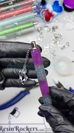 DIY Glitter Pen Charms Tutorial
