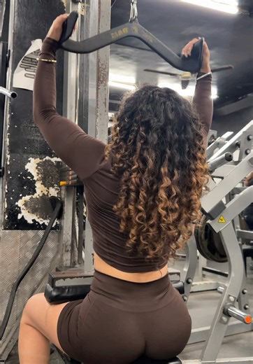 Essential Vibes Before Your Workout Session