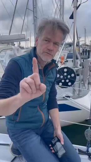 8.6K views · 249 reactions | Loop an Deck sind superpraktisch! ✅ Sie...