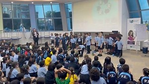 Year 2 Recycling Assembly, a great example of “life competencies” from an early age! Our Year 2 students made a beautiful presentation on the importance of recycling. They shared their important messages with such passion and imagination. They also sang a beautiful song about recycling and how we can better help our environment. To top it off, the assembly ended with them reading a letter to our Principal asking to have recycling bins in every classroom which is a truly super idea that our Princ