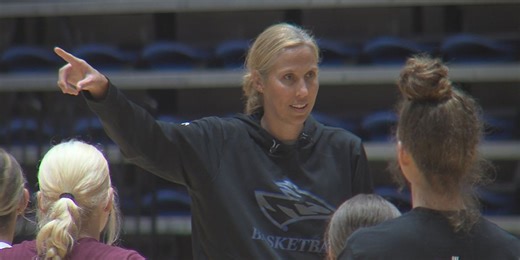 WNBA champion, UNK women’s basketball assistant coach leads skills camp