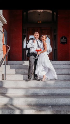 I had the privilege of capturing this beautiful bride and her family during the most magical day. I went outside of my comfort zone, since I don't normally photograph weddings. Could this be a new beginning for me? Only time will tell. #weddingphoto #courthousewedding #lovestory #wilmingtonnc #family | HD Photography