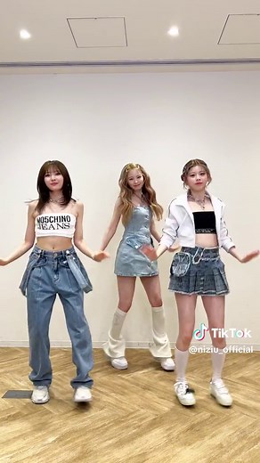 NiziUのメモリーズとマユカの魅力