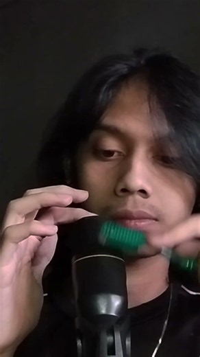 ASMR Brush Sound 🪥🪥 😴 #asmr #visualtingle #bileasmr #asmrsounds #asmrvideo