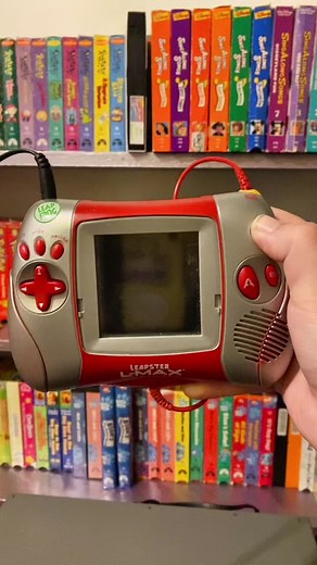 Explore the Leapfrog Leapster L-Max: A Nostalgic Console Gaming Experience