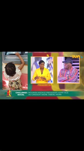 Lifestyle... JE N'AI PAS ACCÈS AU GUICHET AUTOMATIQUE. Au boulot je suis indépendante dans l'accomplissement de mes tâches. Sauf qu'au moment de profiter de la contrepartie de mon travail, suis pas toujours commode dans nos banques. Obligée parfois de remplir le formulaire à la main, et d'affronter le rang, en raison de la hauteur du guichet. Alors que j'ai une carte bancaire pour laquelle je paie des frais d'entretiens.😥 Alors, entre autre projet de société, mon candidat à l'élection president