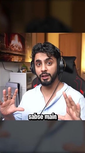 Sourav bhai ring bhi galat ungli me daal rahe hai..