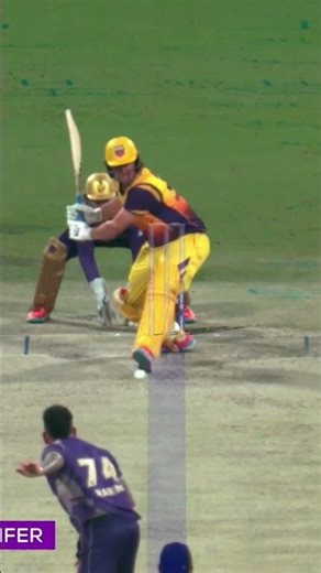 Narine Gets TKC LBW 😱🔥#ADKRvSW #DPWorldILT20 #AllInForCricket M3Y1J