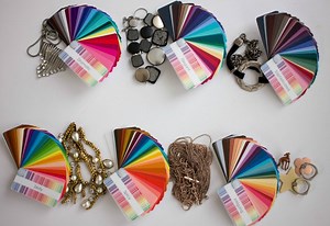 How to Choose the Right Metallic for Your Palette — Inside Out Style