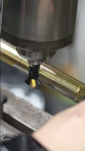 Cutting axle splines the easy way! #machining #shorts #metalshop
