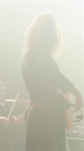 3.8K views | Ne manquez pas Jadu Heart au Théâtre Fairmount le 27 septembre prochain ! ✨ Billets : https://www.universe.com/events/jadu-heart-tickets-8WKVS9 - Don't miss out on Jadu Heart at Fairmount on September 27 ☀ | evenko | Facebook