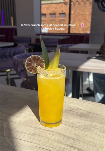 A new brunch spot just opened in Detroit 👀🥂 Twelve Flavorz is officially serving up brunch, and I had to see what they were about! 🍳✨ Definitely adding this one to the Detroit brunch rotation. #DetroitBrunch #DetroitEats #DetroitFoodie #DetroitRestaurants #BrunchDetroit