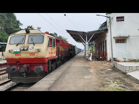 WDG4 | Ernakulam Diesel Loco Shed [ERSX] | 12528