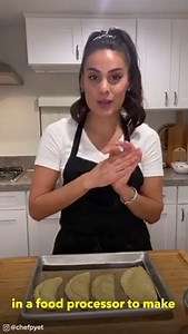 589K views · 523 reactions | Use your fingers to push the sides down around the meat. | Tasty | Facebook