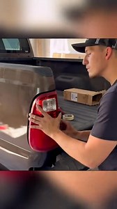 2 sons rebuild dad’s wrecked 2016 Ford F-350 part 2 | Play Entertainment clips