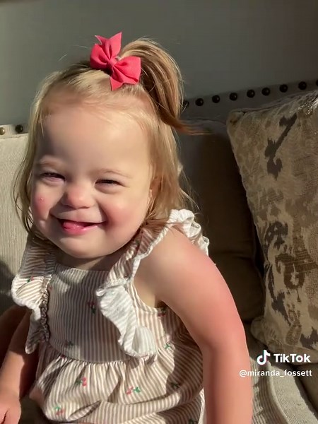 Create Engaging Videos from Live Photos Easily