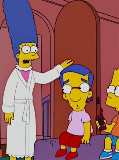 Marge finds out about the cell phone! #margesimpson #simpson #simpsons #bart #milhouse