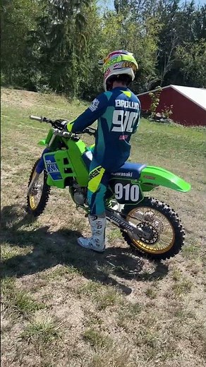 1989 KX125 Restoration Walk Around
