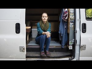 U.S. border guards detain Canadian for 5 hours, refuse entry without visa