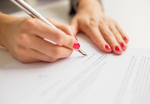 Faut-il adopter l'écriture inclusive ? - Elle