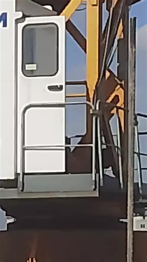 I AM THE CHAIRMAN WA WATU WA MJENGO NAIROBI COUNTY. ((I am the voice of Site workers in Narobi)) Doubt not!! Join Me! 85 WARDS, 1 MONTH SENSITIZATION WALK, 1 MAN. MJENGO CHAIRMAN INITIATIVE ✊✊🇰🇪 Why I want to liberate the Mjengo community: Site workers/ Mjengo community have no voice in Kenya. We've been neglected for long, no one speaks on our behalf (THE MJENGO COMMUNITY). Site workers should & must be respected going forth, Site Work should not be your last option, but an open space for any