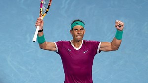 Aus Open 2022 Final: नडाल ने 21वां ग्रैंड स्लैम जीतकर रचा इतिहास, 5 घंटे से ज्यादा चले मैच में मेदवेदेव को हराया