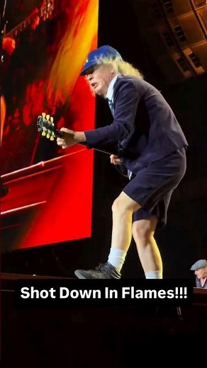 AC/DC leave Notre Dame Shot Down in Flames with one unforgettable riff! ⚡ #ACDC #ShotDownInFlames