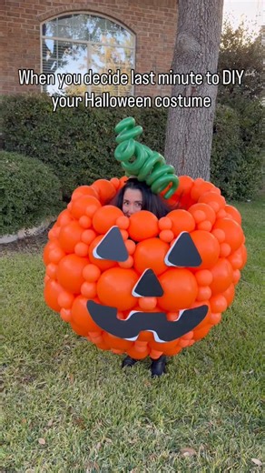 Amanda | Pop of Balloons ATX | Austin Balloon Decor on Instagram: "When you decide to DIY your Halloween costume this year, BUT you’re a Balloon Artist! 😉🎃 So much fun last night at Austin’s Pumpkin Nights! 👻 We decided to change things up a little bit since the kids didn’t want to go trick or treating. We always love dressing up but honestly I wasn’t in the Halloween spirit, but last minute I had this brilliant idea! 😂 Thank you to @thecreativeheartstudio for her amazing tutorial on this pu