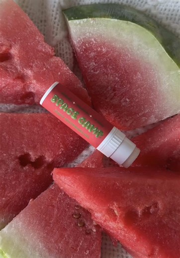 Who doesn’t love a seriously hydrating sweet treat? 🍉 Shop Juicy Watermelon now available at @target and target.com for a limited time only. From now until January 10, grab any three Space Camp Wellness lip balms at @target and get a $5 gift card.