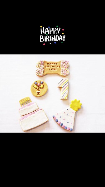 What better way to celebrate your dog's birthday than with their very own personalised treats? Beautifully gift wrapped, we’ll make sure they are there for the big day 🙌 Freshly baked with only the best all natural, human grade ingredients. Our biscuit gift boxes are the perfect way to make your pup feel extra special 🐶🫶 #puppiesoftiktok #dogtreats #dogbiscuits #dogsuk #homemadedogtreats #dogbirthday #birthdaydog #birthdaydogtreats #barkday #puppytok #dogsoftiktok #gotchaday #pawty