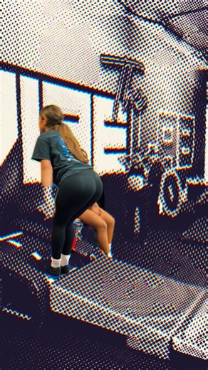 From cartwheels to layouts, our tumbling classes help kids grow stronger and more confident—one skill at a time! 💙 👉 Enroll today and join the Vibe Lab family! #vibelab #elmonte #templecity #vibecheer #tumbling #tumblingislife #tumblingclass | Vibe Cheer & Dance