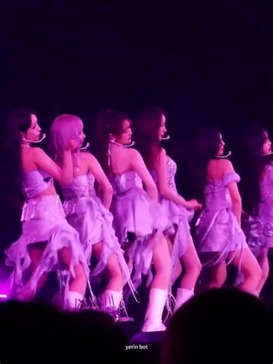 Gfriend concert 2025 edit #kpop #gfriend #sowon #yerin #eunha #yuju #sinb #umji