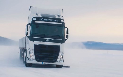 [中英双语字幕]沃尔沃动态转向系统技术解析 车身稳定系统的抗打滑功能