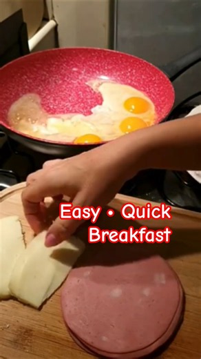 Café da Manhã em 1 Minuto ☕🥚🧀 Easy Tapioca Recipe #shorts #breakfast #food #foodasmr