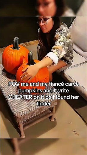 This was supposed to be a cute date night… until he found her Tinder 💔