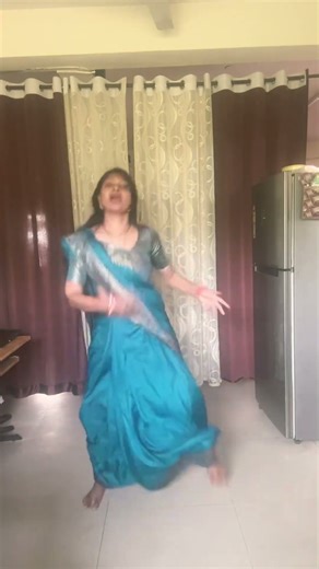Bolo bolo #dance #dancechoreography #dancemoves #simpleandeasy #dancesteps