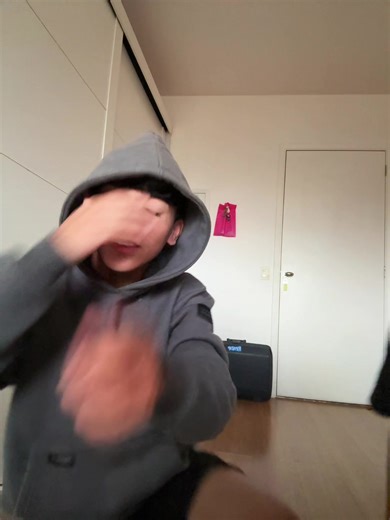 soneca💤 (@ocochilo)’s videos with Minha vez - Tutu Deles